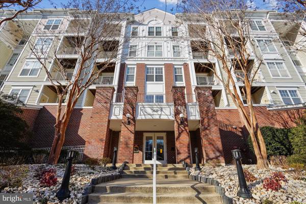 1641 INTERNATIONAL #105, Mclean, VA 22102