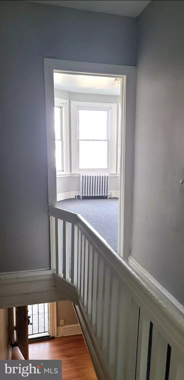 Philadelphia, PA 19140,4157 N 8TH ST