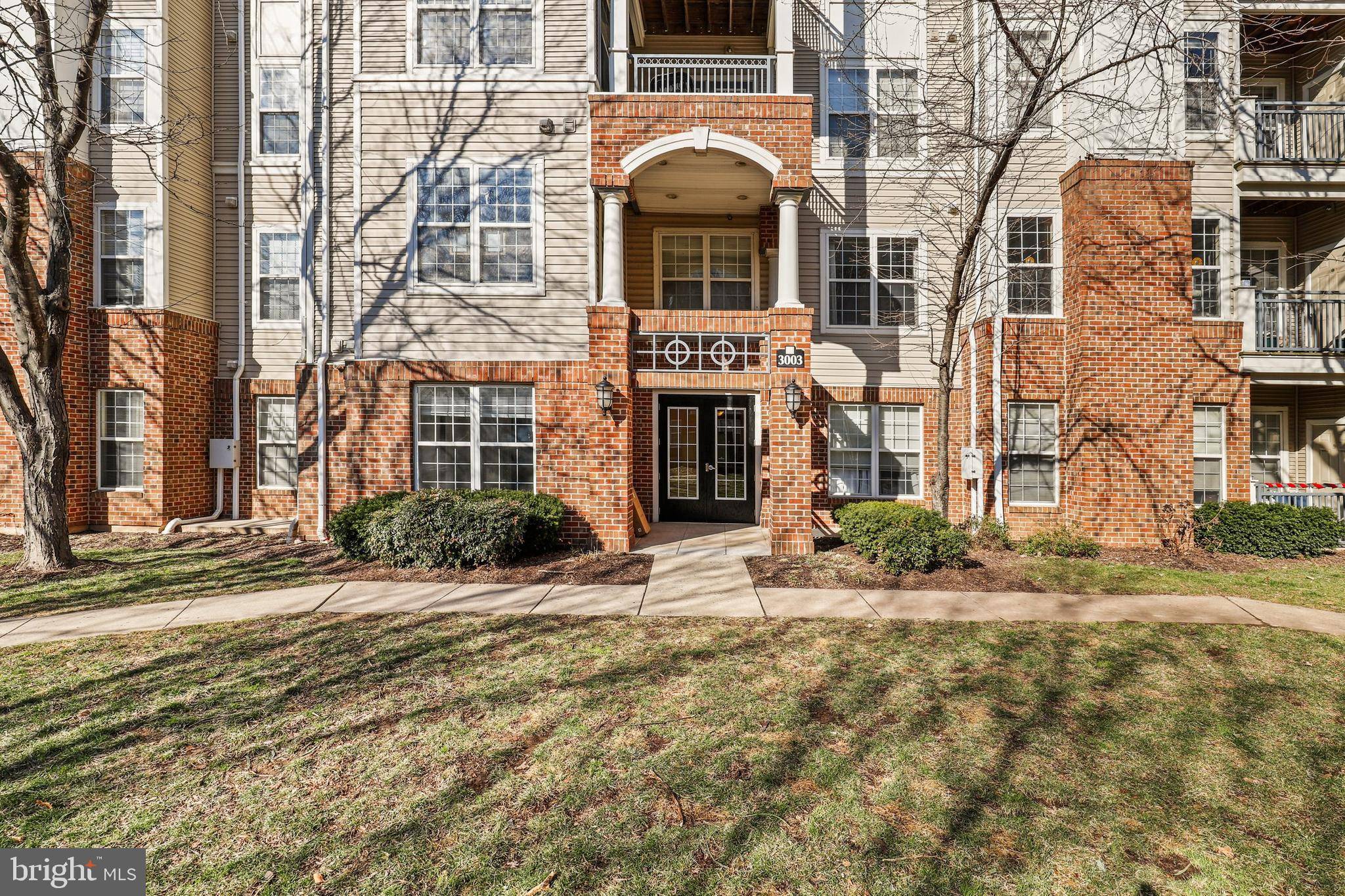 Falls Church, VA 22042,3003 NICOSH CIR #3209