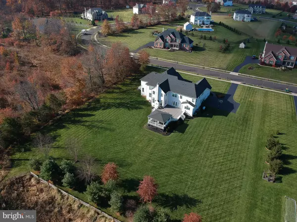 Pipersville, PA 18947,5693 NASH DR