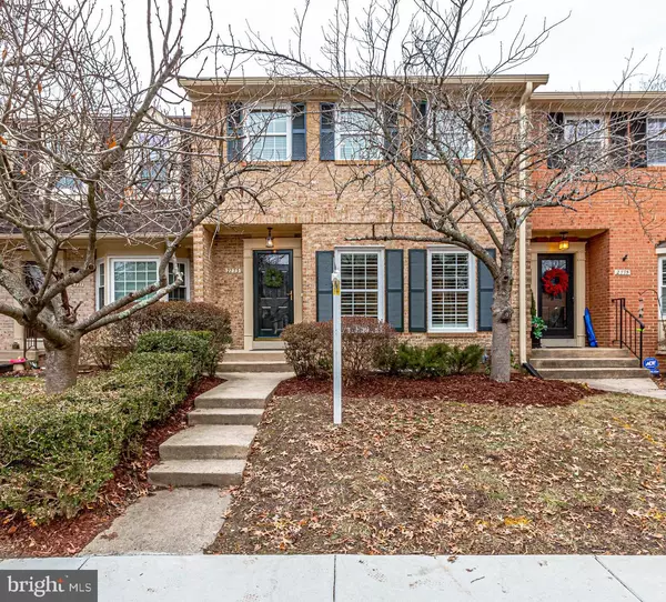 2773 CARTER FARM CT, Alexandria, VA 22306