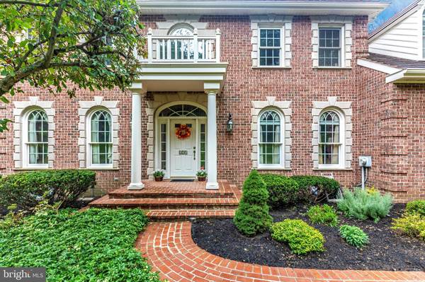 Newtown Square, PA 19073,121 WEATHERBURN WAY