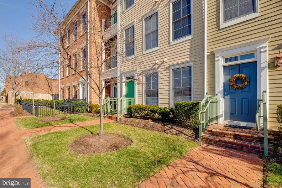 1115 CAMERON ST #114, Alexandria, VA 22314