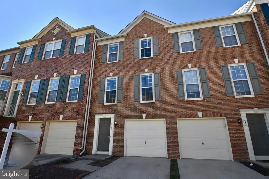 6141 MANCHESTER PARK CIR, Alexandria, VA 22310