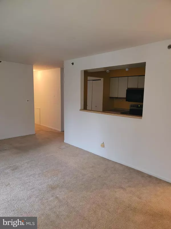 Wilmington, DE 19809,1234 GOVERNOR HOUSE CIR #144