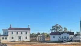 26 WALNUT ST, Crisfield, MD 21817