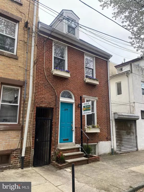 Philadelphia, PA 19147,619 S CLIFTON ST