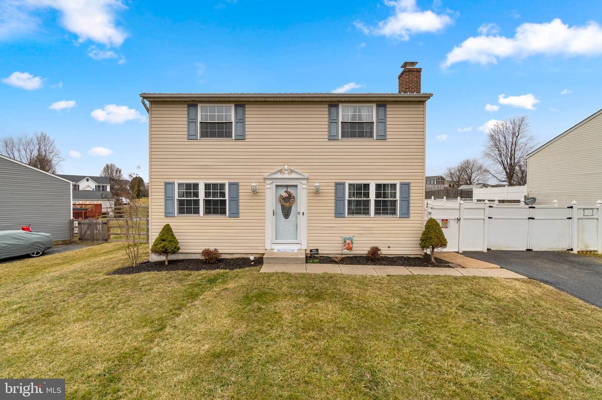 Westminster, MD 21157,692 SUNFLOWER CT