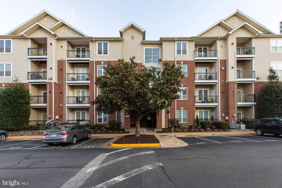 1601 SPRING GATE #1403, Mclean, VA 22102