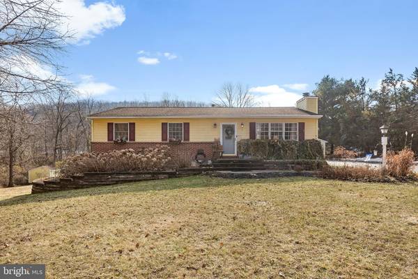 125 SPRING MOUNT RD, Schwenksville, PA 19473