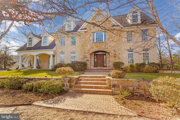 1206 SUMMIT ROAD, Mclean, VA 22101