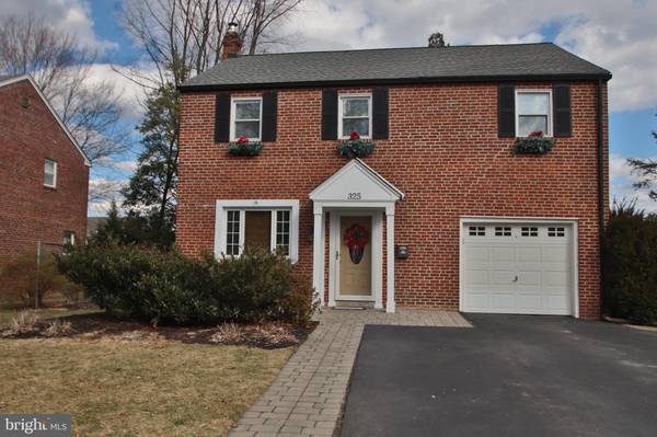 325 GREENVIEW LN, Havertown, PA 19083