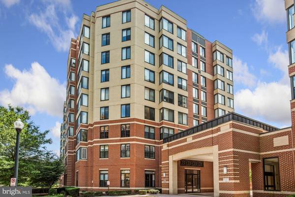 2220 FAIRFAX DR #708, Arlington, VA 22201