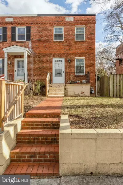 225 BUCHANAN ST, Alexandria, VA 22314