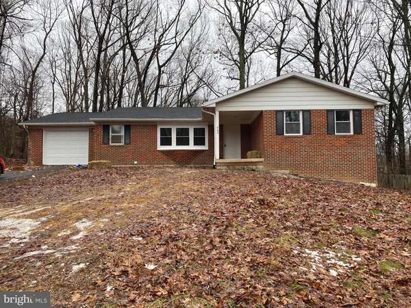 409 MAPLE RIDGE LN, Harpers Ferry, WV 25425