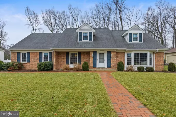 1017 WELDIN CIR, Wilmington, DE 19803