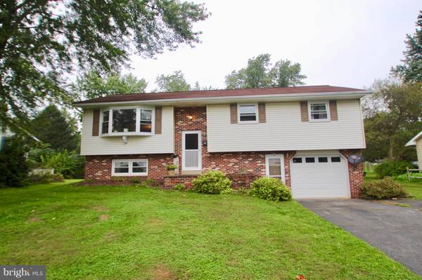 Elizabethtown, PA 17022,19 BRIARCLIFF RD