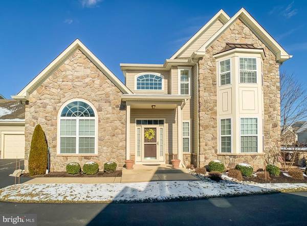 196 WILLOW DR, Newtown, PA 18940