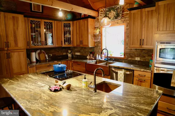 Wardensville, WV 26851,21165 STATE ROAD 55