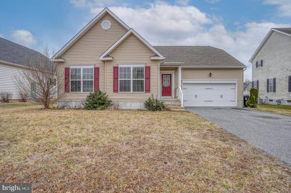 72 BLACK OAK DR, Felton, DE 19943