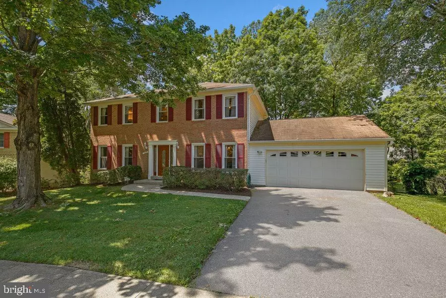 423 FEATHER ROCK DR, Rockville, MD 20850