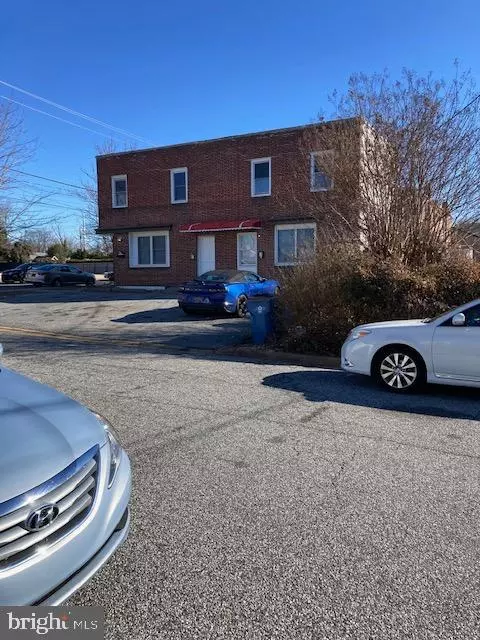 412 NEW RD, Wilmington, DE 19805