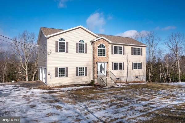 305 RAMBLEBUSH RD, Stroudsburg, PA 18360