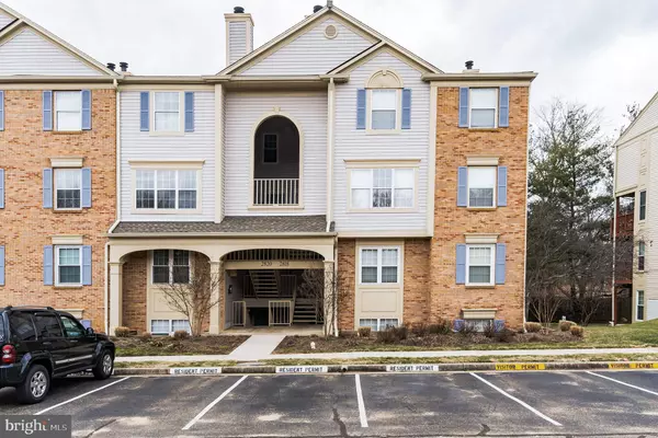 2818 EMMA LEE ST #302, Falls Church, VA 22042