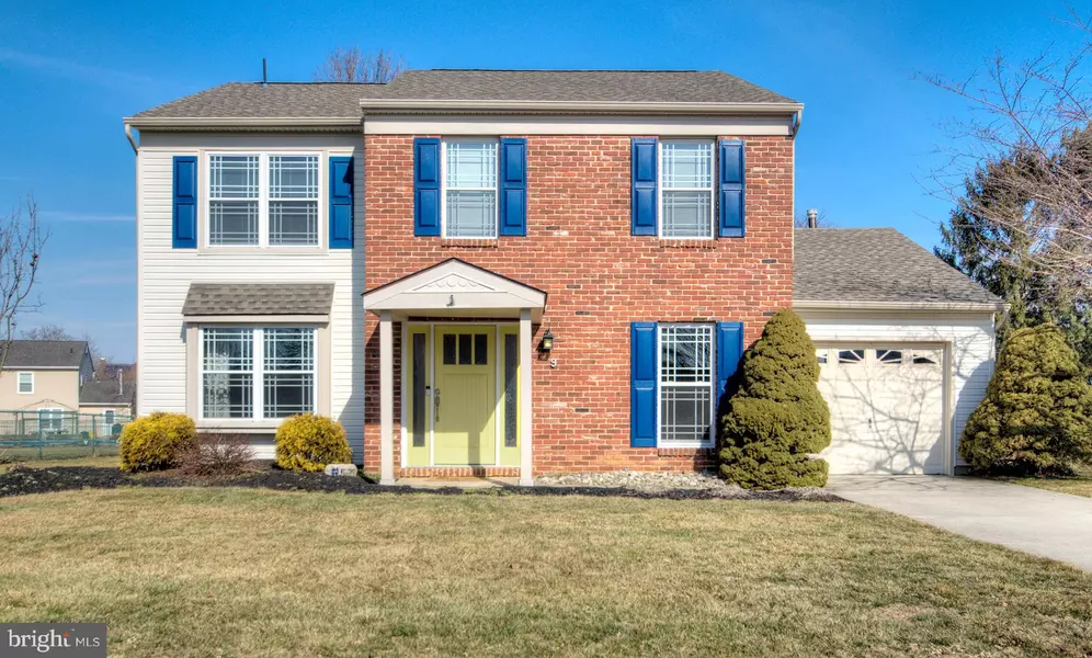 9 CRATER DR, Sewell, NJ 08080