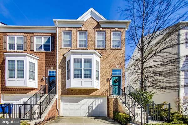 3219 THEODORE R HAGANS DR NE, Washington, DC 20018