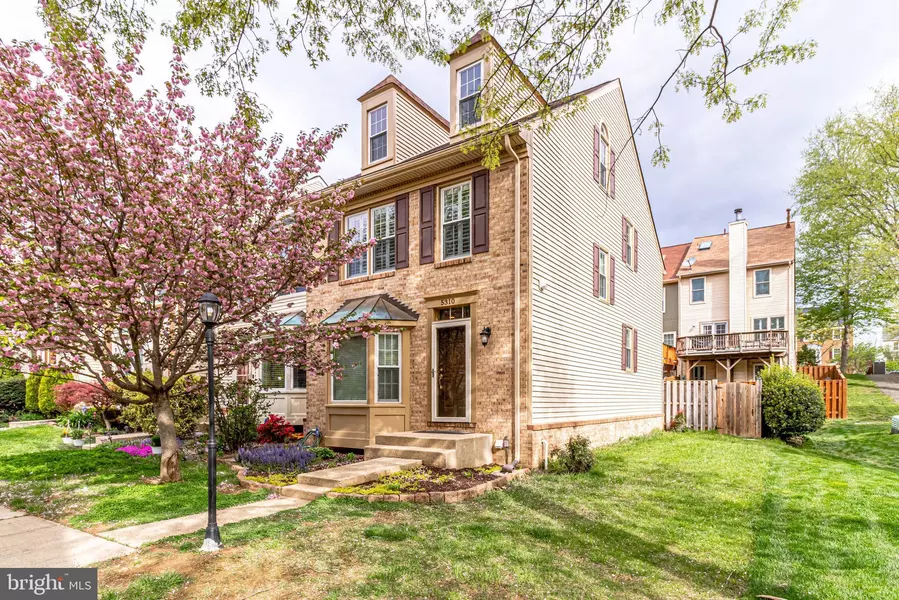 5310 RIDLEY CT, Alexandria, VA 22315