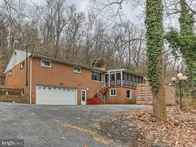 440 MARSH RUN RD, New Cumberland, PA 17070