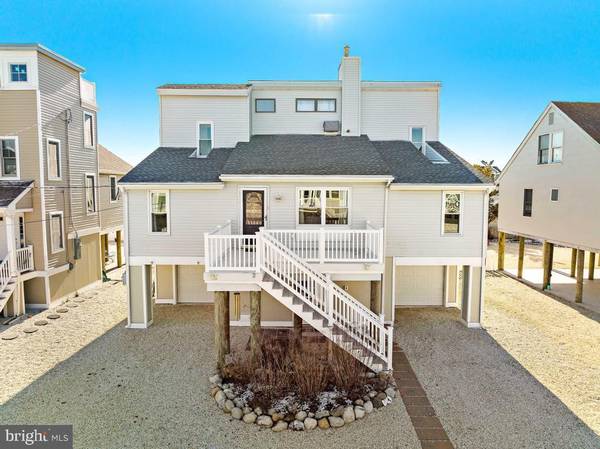 322 N 6TH ST, Surf City, NJ 08008