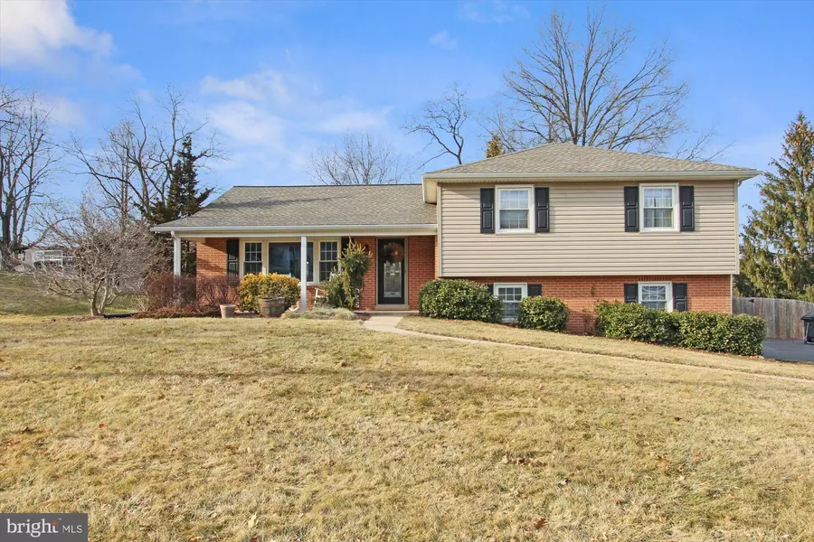 4299 OLD ORCHARD RD, York, PA 17402