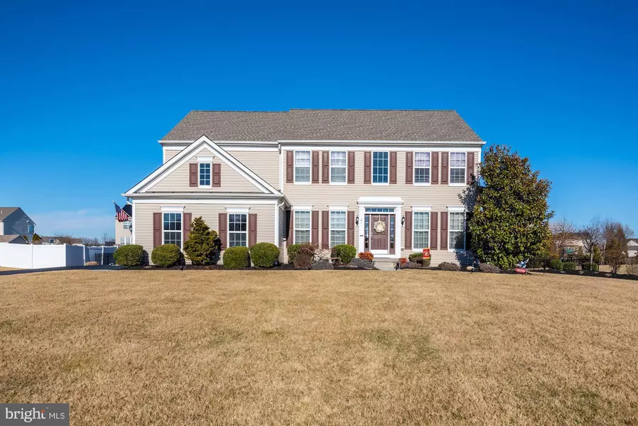 241 BARTLETT DR, Mickleton, NJ 08056