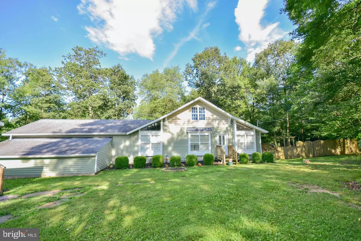 Hedgesville, WV 25427,101 BARNEY LN