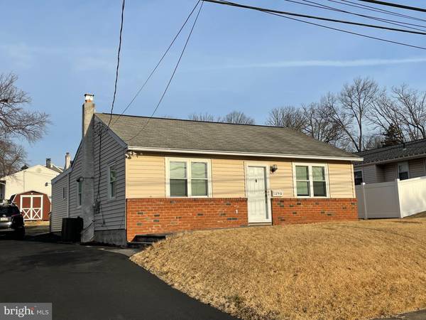 1246 BOONE AVE, Abington, PA 19001