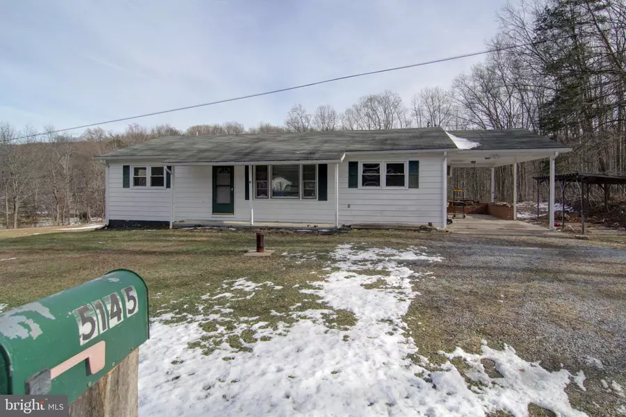 5145 COLD RUN VALLEY RD, Berkeley Springs, WV 25411