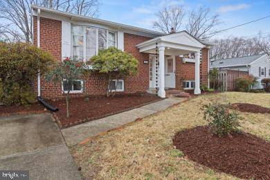 12112 PUTNAM RD, Rockville, MD 20852