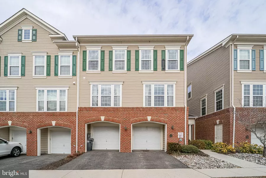 3538 HUNTLEY MANOR LN #133B, Alexandria, VA 22306