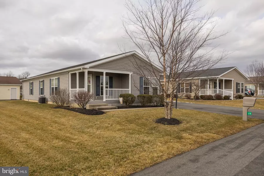 28 WREN DR, Bechtelsville, PA 19505