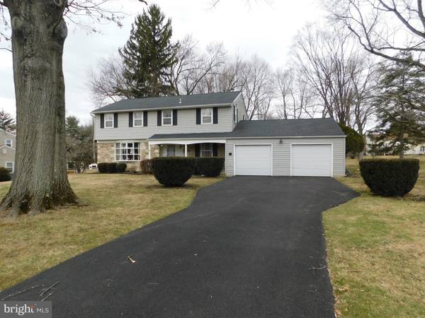 390 FAIRHILL DR, Churchville, PA 18966