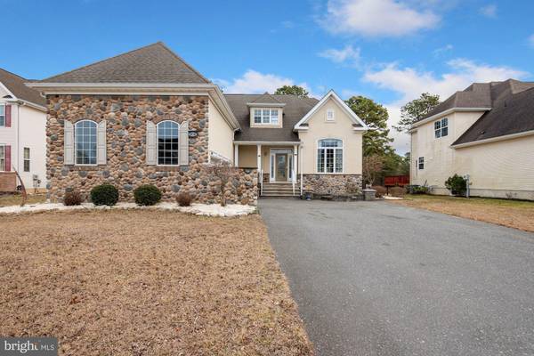 143 CRYSTAL LAKE DR, Egg Harbor Township, NJ 08234