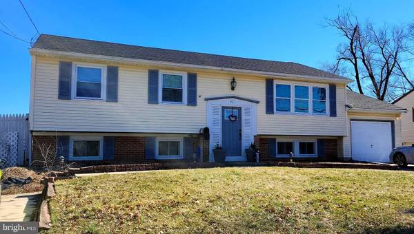 221 MARDALE DR, Somerdale, NJ 08083