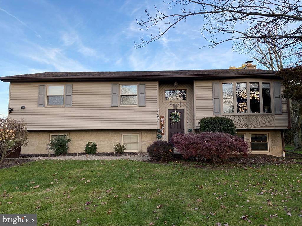 Roaring Spring, PA 16673,1147 COVE LANE RD