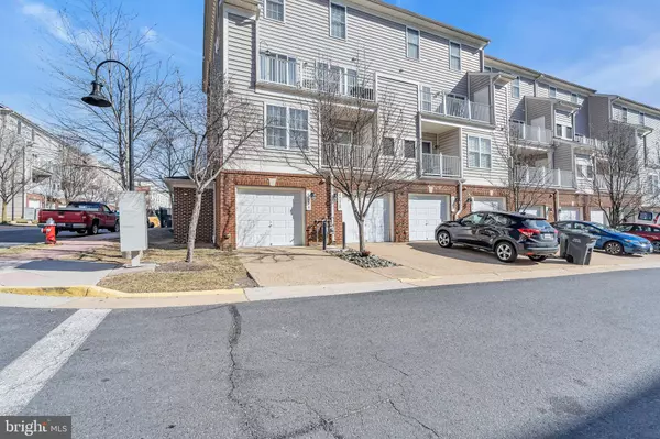 Fairfax, VA 22033,4421-B EASTWICK CT #506B