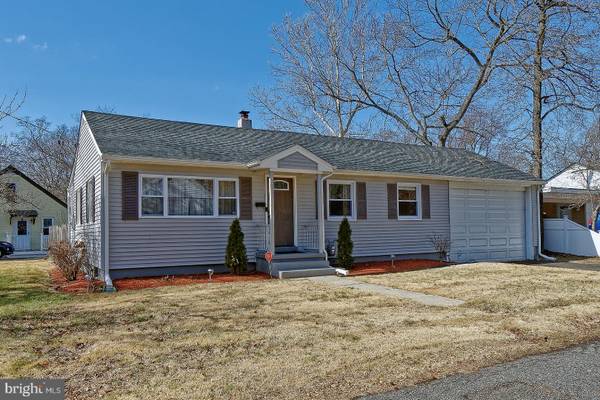 572 N 6TH ST #(BROADWAY & 6TH), Vineland, NJ 08360