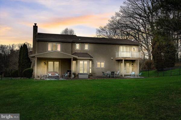 Huntingdon Valley, PA 19006,595 LONG LN