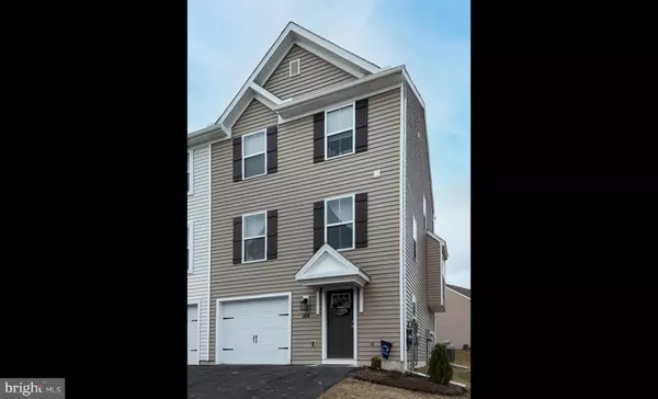 Harrisburg, PA 17112,144 CARLEIGH LN