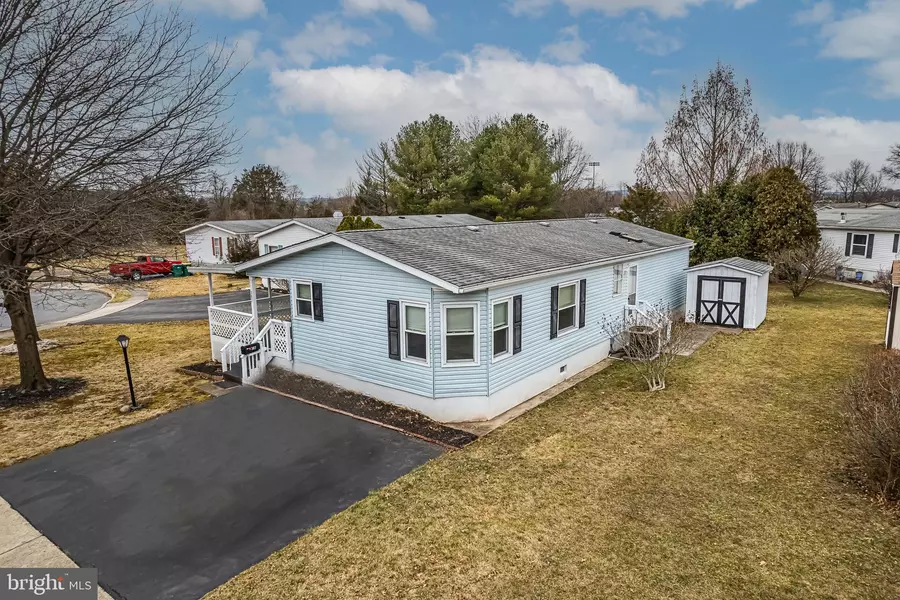 387 W 7TH ST, Red Hill, PA 18076